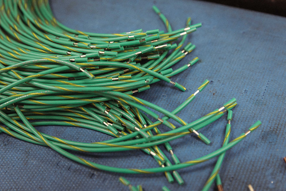 Cable banner slide 3