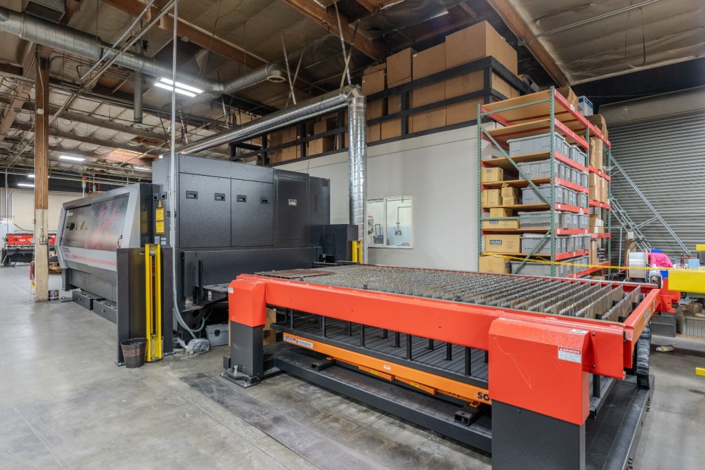 Cable banner slide 5