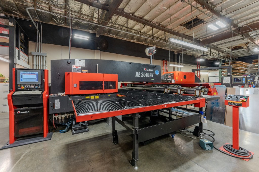 Cable banner slide 7